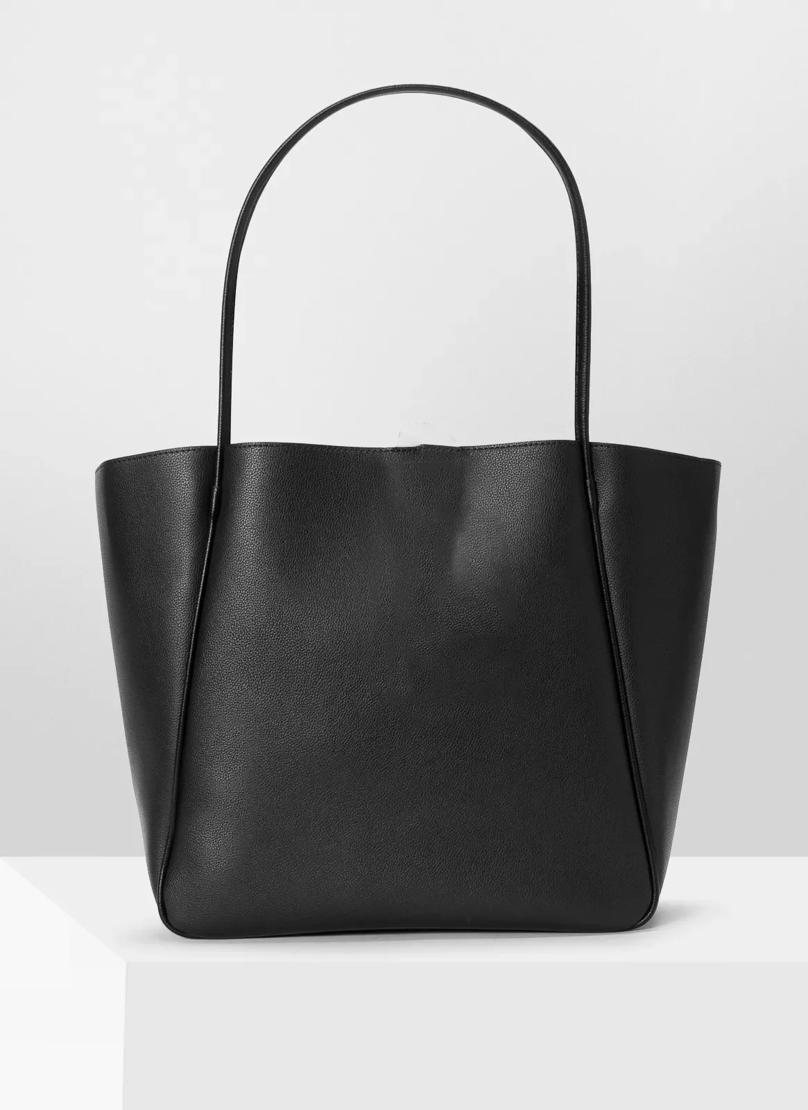 PYRAMID TOTE BLACK