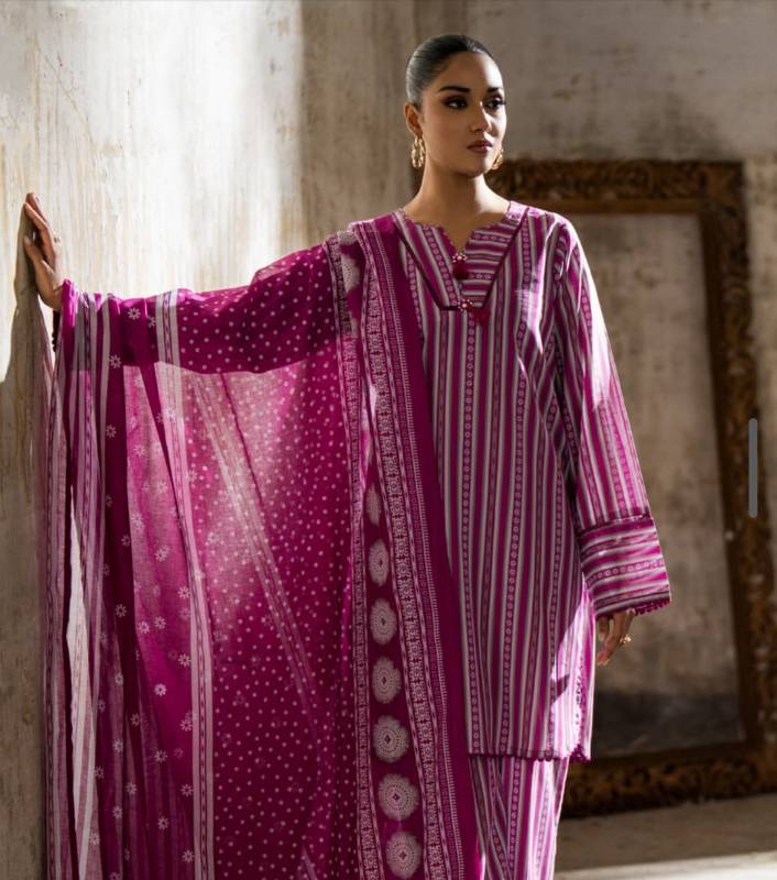 3 Pcs Lawn – Unstitched Salina by Regalia Textile